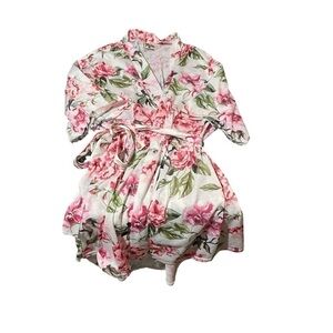 SHOW Me Your Mumu - Kimono/Robe/Cover-Up Pink/White Peony Floral Design Size O/S